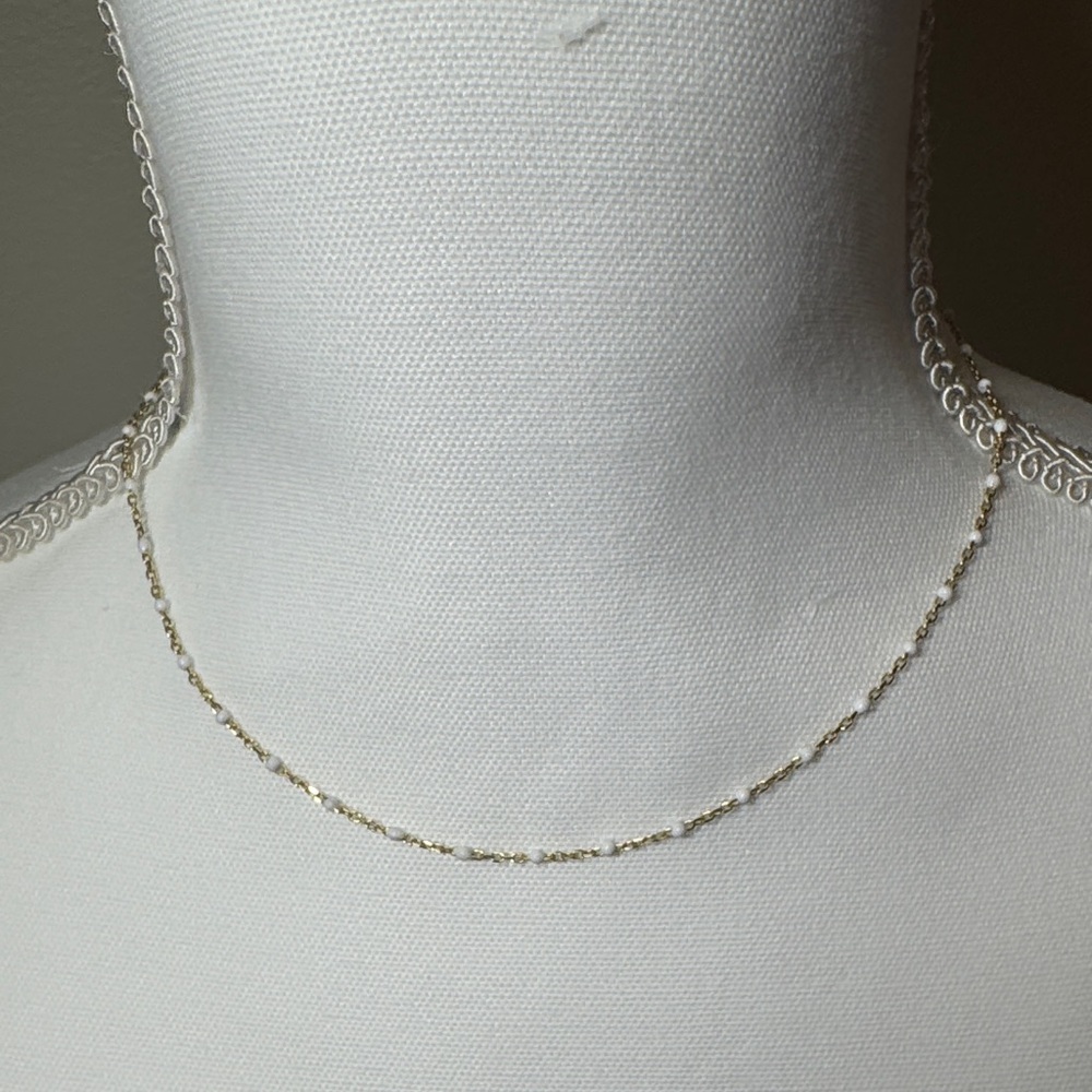 Elegant Gold Chain Necklace